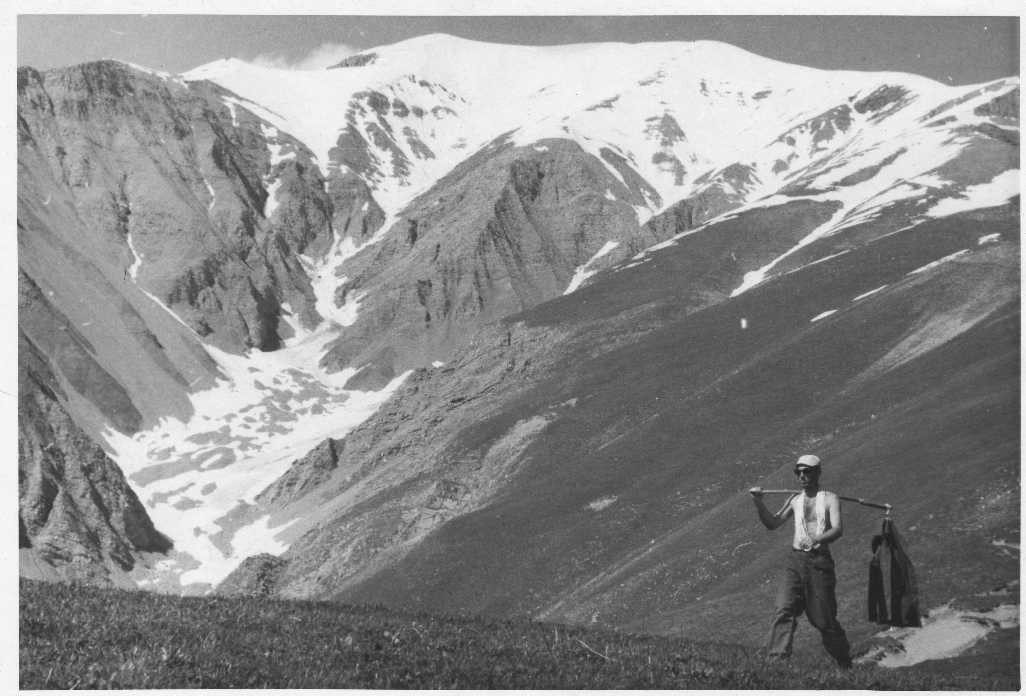 Залесский Лев Борисович: книга 'Мой путь', глава 'Фотографии' фотография: Восточный Кавказ. К вершине Бабадаг. 1963 г.